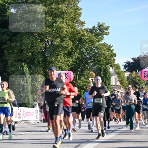 07.09.2025 - BARMER Alsterlauf Dr. Thomas Lammeyer http://msf.ph/oto/8711968 07.09.2025 09:40:46 Laufen 6196, 4490, 3765, 3763, 5621, 3976, 5197 meine-sportfotos.de