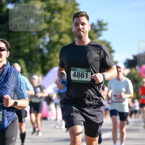 07.09.2025 - BARMER Alsterlauf Dr. Thomas Lammeyer http://msf.ph/oto/8712021 07.09.2025 09:40:55 Laufen 36, 4861 meine-sportfotos.de