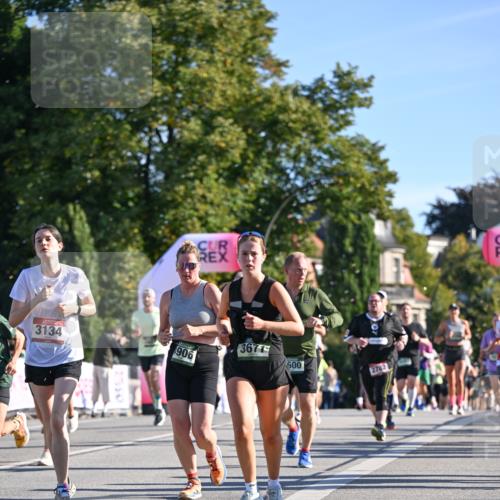 07.09.2025 - BARMER Alsterlauf Dr. Thomas Lammeyer http://msf.ph/oto/8712076 07.09.2025 09:41:05 Laufen 3134, 906, 3677, 600, 2782 meine-sportfotos.de