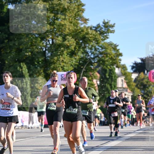 07.09.2025 - BARMER Alsterlauf Dr. Thomas Lammeyer http://msf.ph/oto/8712078 07.09.2025 09:41:05 Laufen 3134, 5433, 4906, 3671, 2600, 2782 meine-sportfotos.de