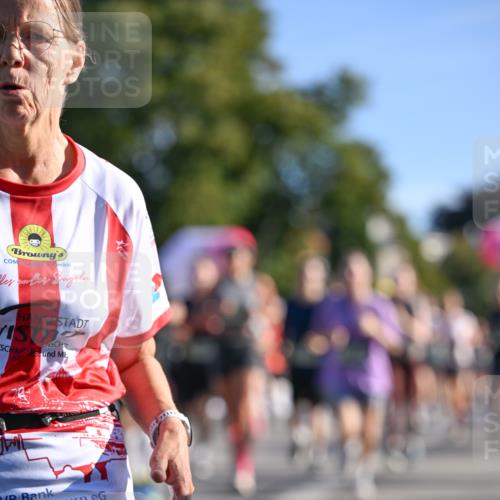 07.09.2025 - BARMER Alsterlauf Dr. Thomas Lammeyer http://msf.ph/oto/8712115 07.09.2025 09:41:12 Laufen 643 meine-sportfotos.de