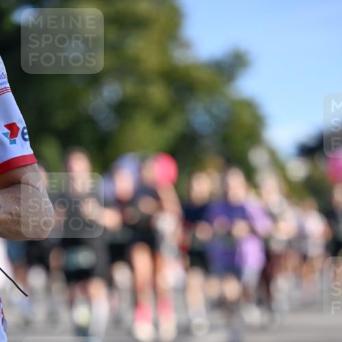 07.09.2025 - BARMER Alsterlauf Dr. Thomas Lammeyer http://msf.ph/oto/8712117 07.09.2025 09:41:12 Laufen  meine-sportfotos.de