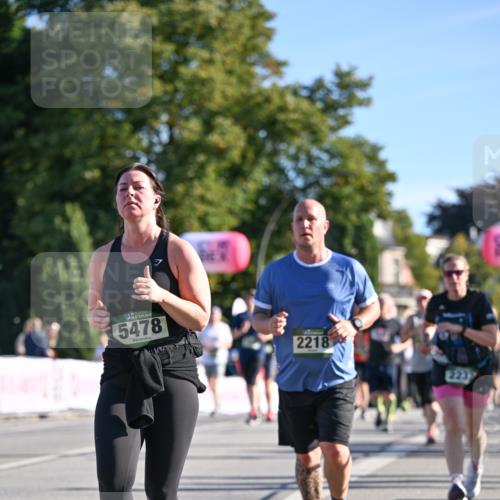 07.09.2025 - BARMER Alsterlauf Dr. Thomas Lammeyer http://msf.ph/oto/8712214 07.09.2025 09:41:29 Laufen 5478, 2218, 223 meine-sportfotos.de