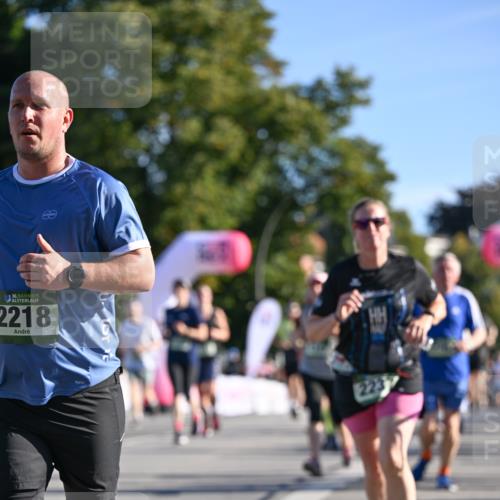 07.09.2025 - BARMER Alsterlauf Dr. Thomas Lammeyer http://msf.ph/oto/8712226 07.09.2025 09:41:31 Laufen 36, 2218, 223 meine-sportfotos.de