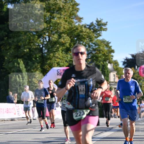07.09.2025 - BARMER Alsterlauf Dr. Thomas Lammeyer http://msf.ph/oto/8712231 07.09.2025 09:41:32 Laufen 5588, 43, 2237, 6022, 2703 meine-sportfotos.de