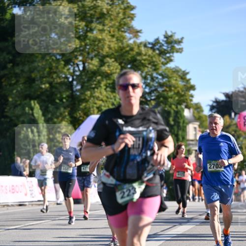 07.09.2025 - BARMER Alsterlauf Dr. Thomas Lammeyer http://msf.ph/oto/8712232 07.09.2025 09:41:32 Laufen 5588, 223, 2703 meine-sportfotos.de