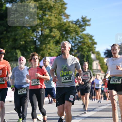 07.09.2025 - BARMER Alsterlauf Dr. Thomas Lammeyer http://msf.ph/oto/8712257 07.09.2025 09:41:36 Laufen 408, 2030, 6022, 5039, 2084, 2898 meine-sportfotos.de