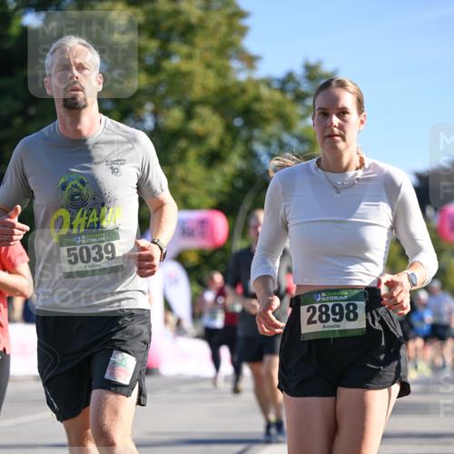 07.09.2025 - BARMER Alsterlauf Dr. Thomas Lammeyer http://msf.ph/oto/8712265 07.09.2025 09:41:37 Laufen 136, 5039, 2898 meine-sportfotos.de