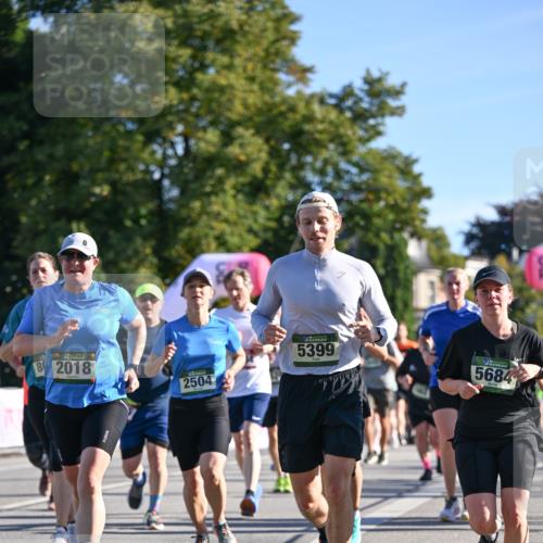 07.09.2025 - BARMER Alsterlauf Dr. Thomas Lammeyer http://msf.ph/oto/8712324 07.09.2025 09:41:48 Laufen 8, 2018, 2504, 5399, 5684 meine-sportfotos.de