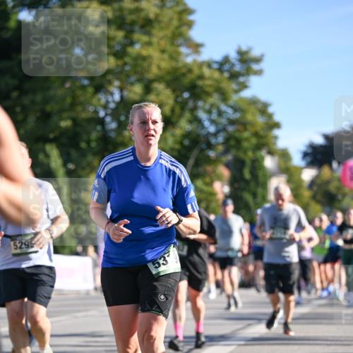 07.09.2025 - BARMER Alsterlauf Dr. Thomas Lammeyer http://msf.ph/oto/8712346 07.09.2025 09:41:51 Laufen 5299, 53 meine-sportfotos.de