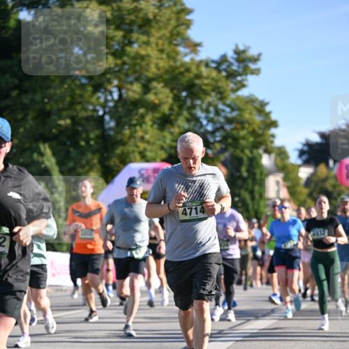 07.09.2025 - BARMER Alsterlauf Dr. Thomas Lammeyer http://msf.ph/oto/8712364 07.09.2025 09:41:54 Laufen 2, 4714 meine-sportfotos.de