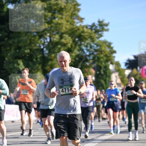 07.09.2025 - BARMER Alsterlauf Dr. Thomas Lammeyer http://msf.ph/oto/8712368 07.09.2025 09:41:55 Laufen 4714 meine-sportfotos.de