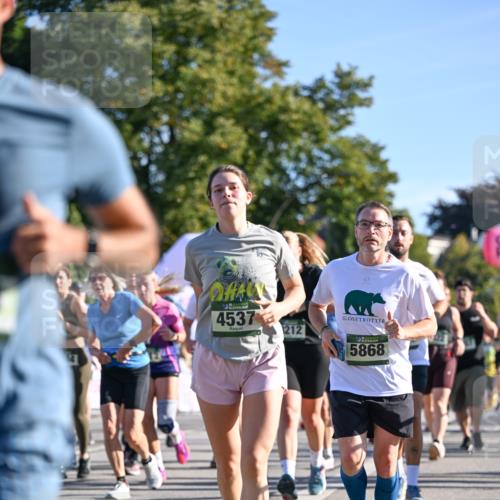 07.09.2025 - BARMER Alsterlauf Dr. Thomas Lammeyer http://msf.ph/oto/8712407 07.09.2025 09:42:01 Laufen 4537, 212, 5868 meine-sportfotos.de