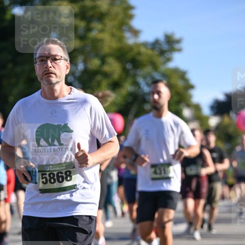 07.09.2025 - BARMER Alsterlauf Dr. Thomas Lammeyer http://msf.ph/oto/8712418 07.09.2025 09:42:02 Laufen 36, 5868 meine-sportfotos.de