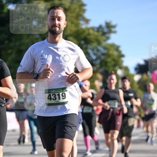 07.09.2025 - BARMER Alsterlauf Dr. Thomas Lammeyer http://msf.ph/oto/8712426 07.09.2025 09:42:04 Laufen 36, 4319 meine-sportfotos.de