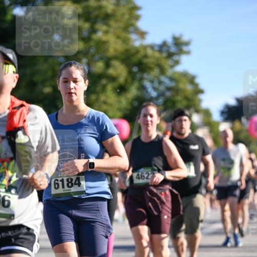 07.09.2025 - BARMER Alsterlauf Dr. Thomas Lammeyer http://msf.ph/oto/8712432 07.09.2025 09:42:05 Laufen 6, 10, 6184, 4622 meine-sportfotos.de
