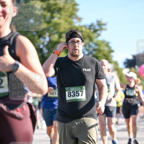 07.09.2025 - BARMER Alsterlauf Dr. Thomas Lammeyer http://msf.ph/oto/8712444 07.09.2025 09:42:07 Laufen 2, 36, 8357 meine-sportfotos.de