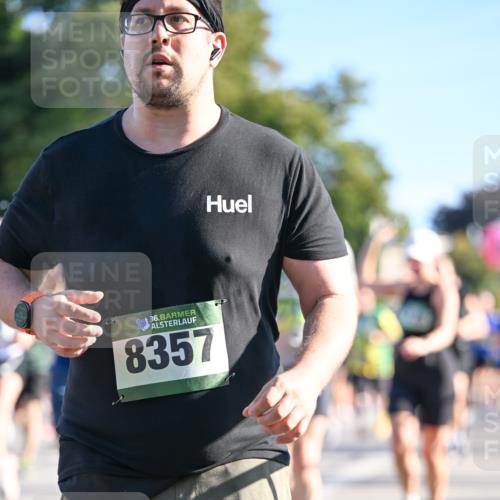 07.09.2025 - BARMER Alsterlauf Dr. Thomas Lammeyer http://msf.ph/oto/8712451 07.09.2025 09:42:08 Laufen 36, 8357 meine-sportfotos.de