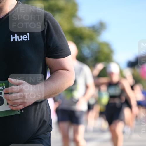 07.09.2025 - BARMER Alsterlauf Dr. Thomas Lammeyer http://msf.ph/oto/8712454 07.09.2025 09:42:08 Laufen  meine-sportfotos.de