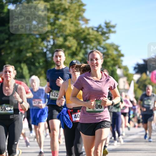 07.09.2025 - BARMER Alsterlauf Dr. Thomas Lammeyer http://msf.ph/oto/8712517 07.09.2025 09:42:19 Laufen 5932, 4736, 632, 40, 06 meine-sportfotos.de