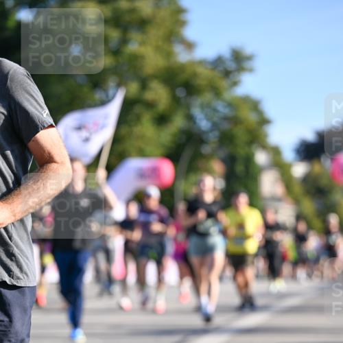 07.09.2025 - BARMER Alsterlauf Dr. Thomas Lammeyer http://msf.ph/oto/8712567 07.09.2025 09:42:26 Laufen  meine-sportfotos.de