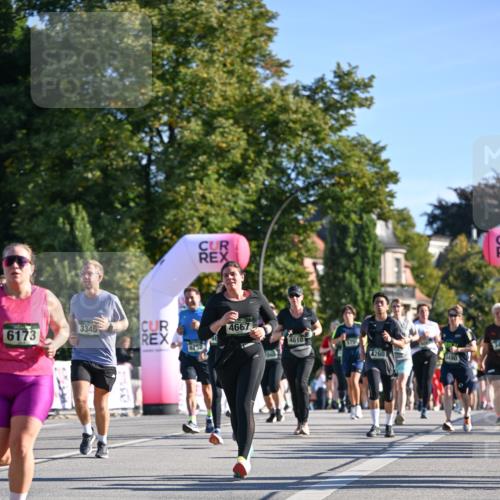 07.09.2025 - BARMER Alsterlauf Dr. Thomas Lammeyer http://msf.ph/oto/8712593 07.09.2025 09:42:31 Laufen 6173, 3345, 4667, 4610, 4260, 490 meine-sportfotos.de