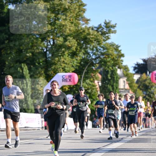 07.09.2025 - BARMER Alsterlauf Dr. Thomas Lammeyer http://msf.ph/oto/8712599 07.09.2025 09:42:32 Laufen 3345, 4610, 4260, 5490 meine-sportfotos.de