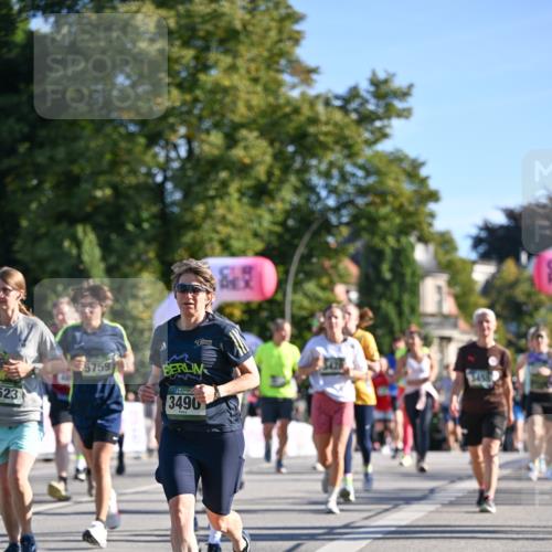 07.09.2025 - BARMER Alsterlauf Dr. Thomas Lammeyer http://msf.ph/oto/8712631 07.09.2025 09:42:37 Laufen 523, 5759, 3490 meine-sportfotos.de