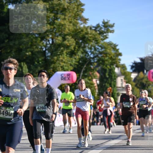 07.09.2025 - BARMER Alsterlauf Dr. Thomas Lammeyer http://msf.ph/oto/8712636 07.09.2025 09:42:38 Laufen 4260, 3490, 3455 meine-sportfotos.de