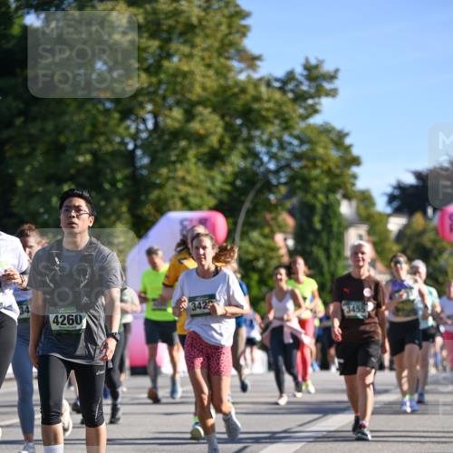 07.09.2025 - BARMER Alsterlauf Dr. Thomas Lammeyer http://msf.ph/oto/8712643 07.09.2025 09:42:39 Laufen 4260, 342, 3455 meine-sportfotos.de