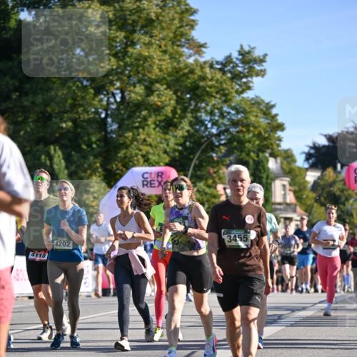 07.09.2025 - BARMER Alsterlauf Dr. Thomas Lammeyer http://msf.ph/oto/8712654 07.09.2025 09:42:41 Laufen 4110, 4202, 3455 meine-sportfotos.de
