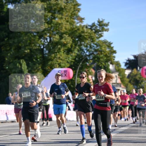 07.09.2025 - BARMER Alsterlauf Dr. Thomas Lammeyer http://msf.ph/oto/8712697 07.09.2025 09:42:49 Laufen 4175, 4807, 4453, 3844 meine-sportfotos.de