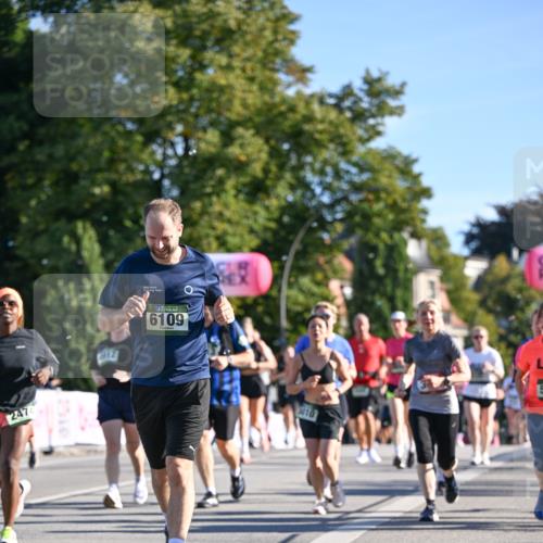 07.09.2025 - BARMER Alsterlauf Dr. Thomas Lammeyer http://msf.ph/oto/8712722 07.09.2025 09:42:53 Laufen 2474, 4112, 6109, 010 meine-sportfotos.de