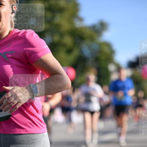 07.09.2025 - BARMER Alsterlauf Dr. Thomas Lammeyer http://msf.ph/oto/8712756 07.09.2025 09:42:58 Laufen  meine-sportfotos.de