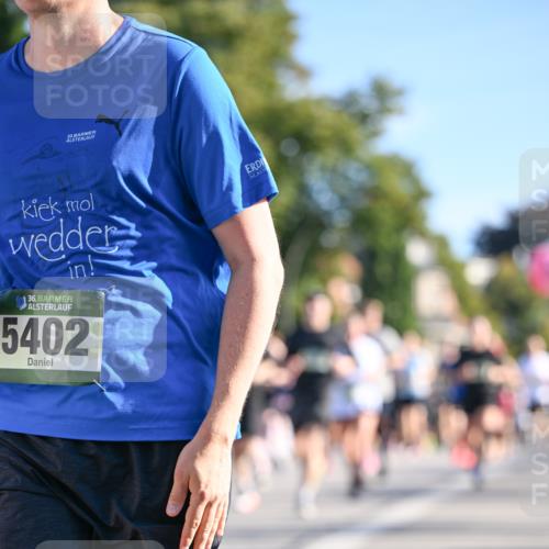 07.09.2025 - BARMER Alsterlauf Dr. Thomas Lammeyer http://msf.ph/oto/8712783 07.09.2025 09:43:02 Laufen 36, 5402, 664 meine-sportfotos.de