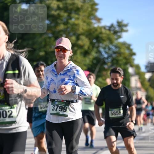 07.09.2025 - BARMER Alsterlauf Dr. Thomas Lammeyer http://msf.ph/oto/8712856 07.09.2025 09:43:17 Laufen 002, 36, 585, 3799, 5855 meine-sportfotos.de