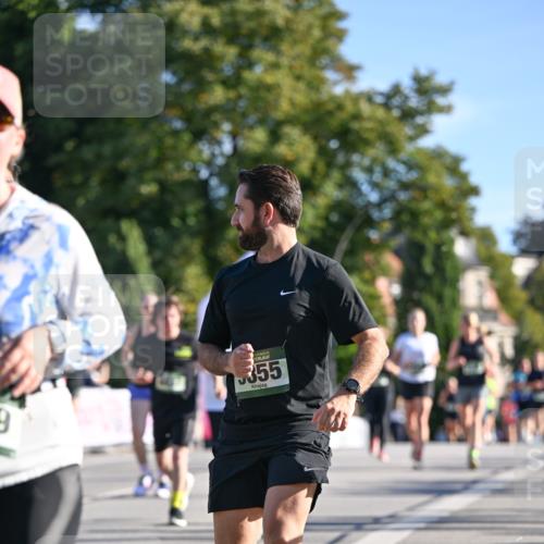 07.09.2025 - BARMER Alsterlauf Dr. Thomas Lammeyer http://msf.ph/oto/8712861 07.09.2025 09:43:18 Laufen 355 meine-sportfotos.de