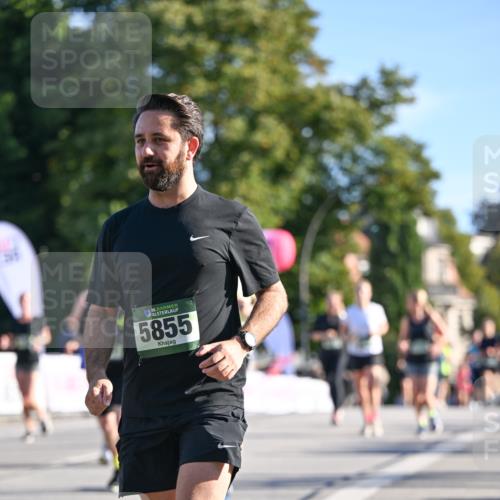 07.09.2025 - BARMER Alsterlauf Dr. Thomas Lammeyer http://msf.ph/oto/8712865 07.09.2025 09:43:19 Laufen 36, 5855 meine-sportfotos.de