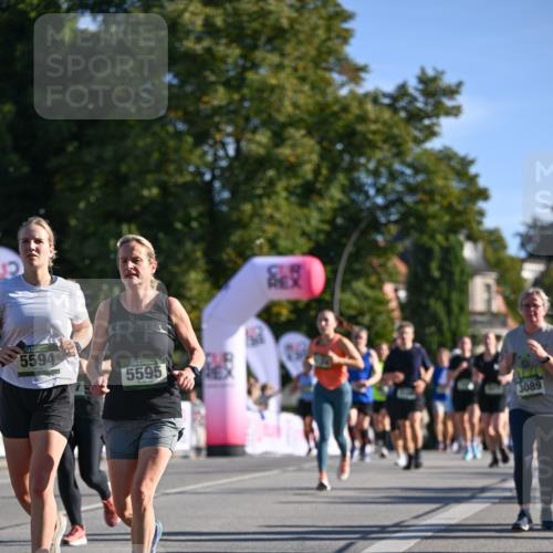 07.09.2025 - BARMER Alsterlauf Dr. Thomas Lammeyer http://msf.ph/oto/8712897 07.09.2025 09:43:24 Laufen 5594, 5595, 3089 meine-sportfotos.de