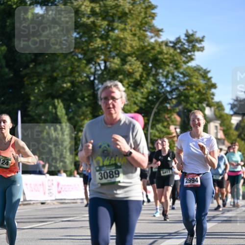 07.09.2025 - BARMER Alsterlauf Dr. Thomas Lammeyer http://msf.ph/oto/8712918 07.09.2025 09:43:27 Laufen 124, 3089, 8417, 2994 meine-sportfotos.de