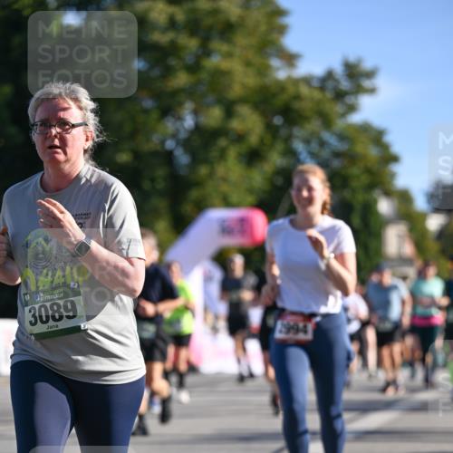 07.09.2025 - BARMER Alsterlauf Dr. Thomas Lammeyer http://msf.ph/oto/8712922 07.09.2025 09:43:28 Laufen 136, 3089, 1994 meine-sportfotos.de
