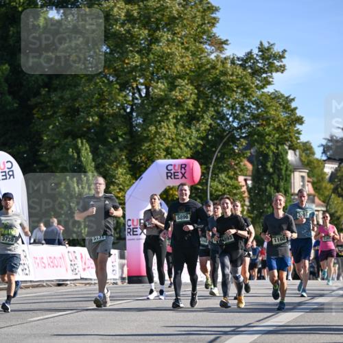 07.09.2025 - BARMER Alsterlauf Dr. Thomas Lammeyer http://msf.ph/oto/8712994 07.09.2025 09:43:41 Laufen 3739, 5896, 5131, 635, 3201, 3900, 1160, 5365 meine-sportfotos.de