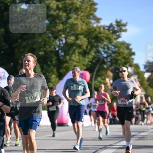 07.09.2025 - BARMER Alsterlauf Dr. Thomas Lammeyer http://msf.ph/oto/8713021 07.09.2025 09:43:46 Laufen 1160, 3201, 2966 meine-sportfotos.de