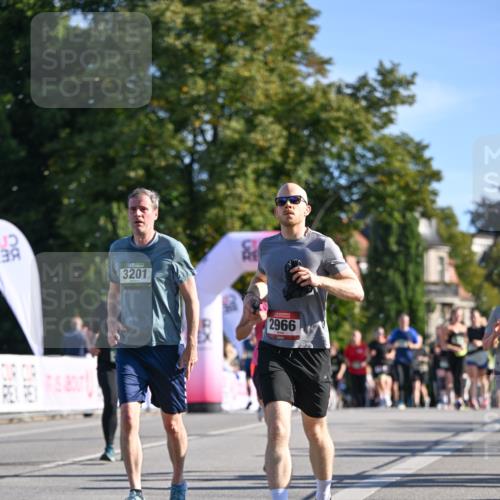 07.09.2025 - BARMER Alsterlauf Dr. Thomas Lammeyer http://msf.ph/oto/8713029 07.09.2025 09:43:47 Laufen 5, 3201, 2966 meine-sportfotos.de