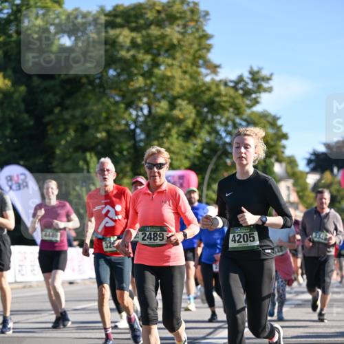 07.09.2025 - BARMER Alsterlauf Dr. Thomas Lammeyer http://msf.ph/oto/8713161 07.09.2025 09:44:13 Laufen 1941, 4449, 32, 2489, 4205 meine-sportfotos.de