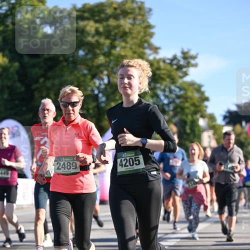 07.09.2025 - BARMER Alsterlauf Dr. Thomas Lammeyer http://msf.ph/oto/8713166 07.09.2025 09:44:14 Laufen 2489, 4205 meine-sportfotos.de