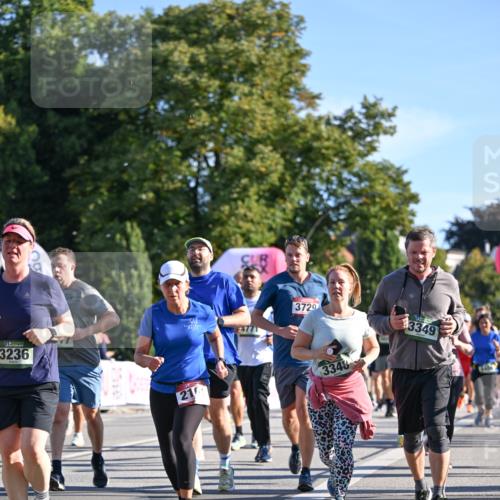 07.09.2025 - BARMER Alsterlauf Dr. Thomas Lammeyer http://msf.ph/oto/8713172 07.09.2025 09:44:15 Laufen 3236, 2510, 210, 4771, 3729, 3348, 3349 meine-sportfotos.de