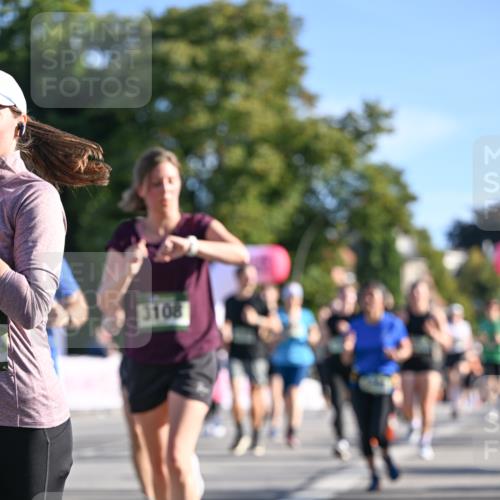 07.09.2025 - BARMER Alsterlauf Dr. Thomas Lammeyer http://msf.ph/oto/8713202 07.09.2025 09:44:20 Laufen 3108 meine-sportfotos.de