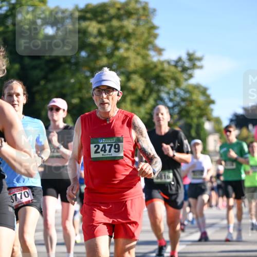 07.09.2025 - BARMER Alsterlauf Dr. Thomas Lammeyer http://msf.ph/oto/8713238 07.09.2025 09:44:25 Laufen 3770, 2479, 816 meine-sportfotos.de