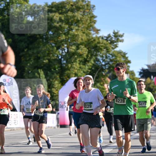 07.09.2025 - BARMER Alsterlauf Dr. Thomas Lammeyer http://msf.ph/oto/8713253 07.09.2025 09:44:27 Laufen 202, 2197, 8, 8229, 8228, 5073 meine-sportfotos.de